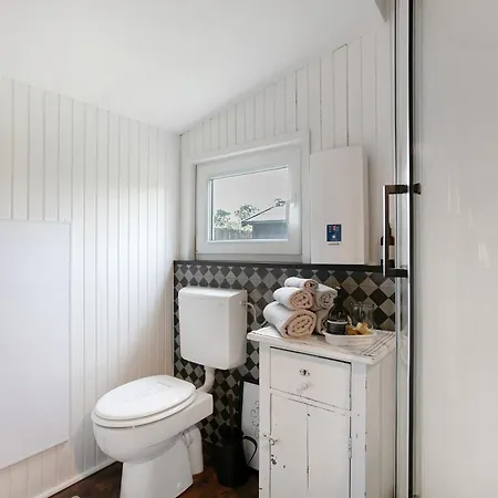 Lütte Hütte Ferienhaus *